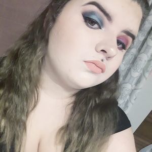 Meet your Posher, Brittney